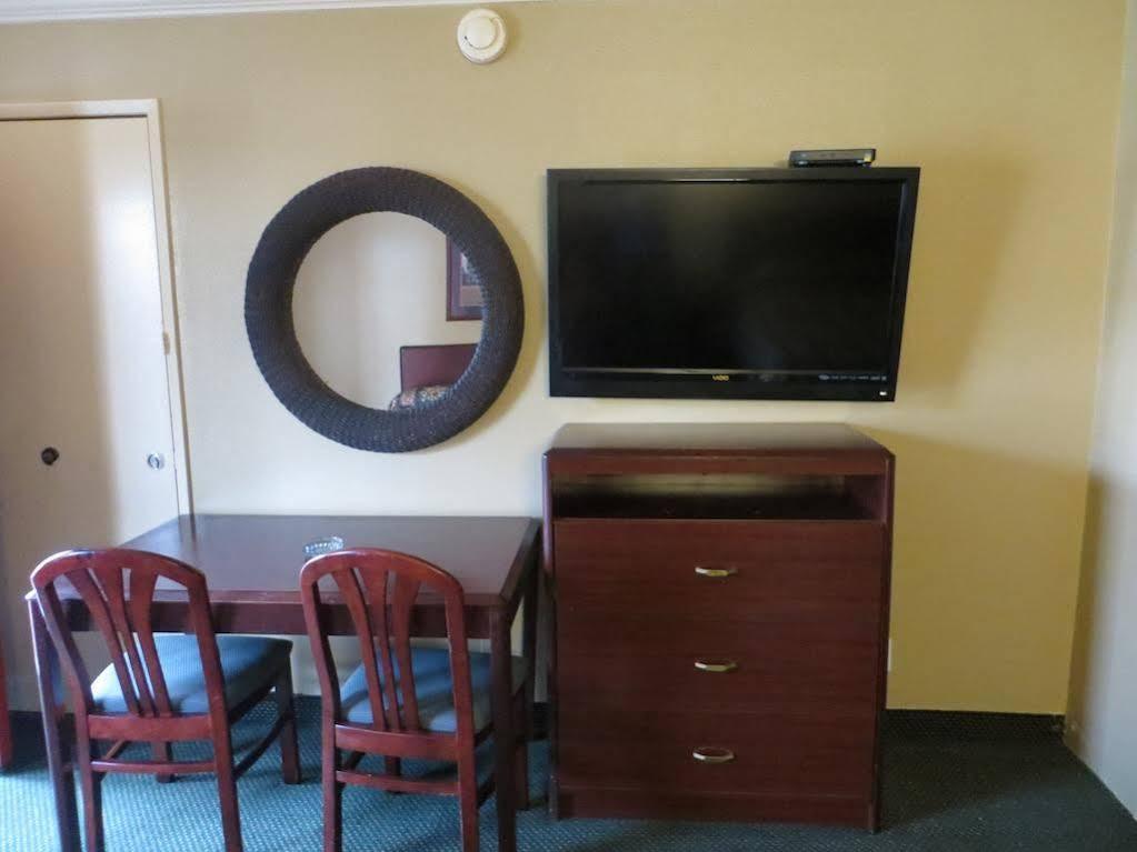 Economy Inn Lax אינגלווד מראה חיצוני תמונה